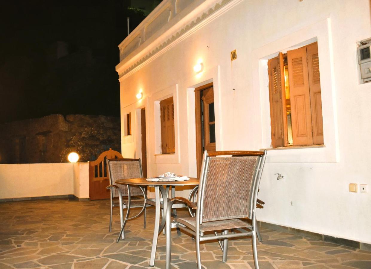 Olympos Mesa Kastroアパートメント エクステリア 写真